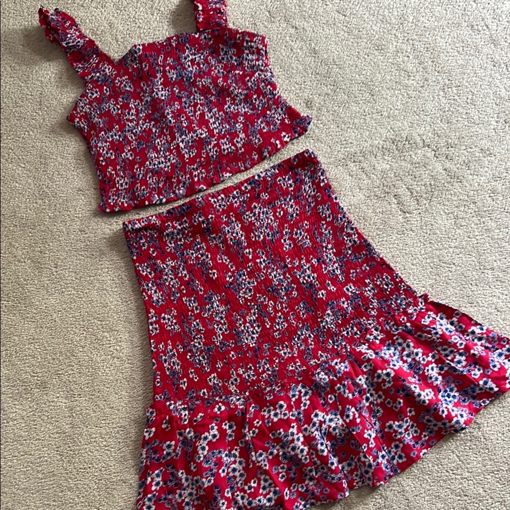 Floral Red Two-Piece Set Skirt and Tank 🌹